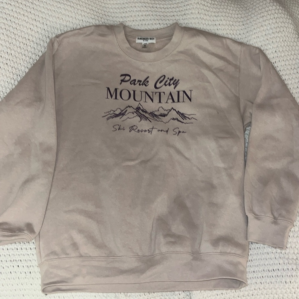 Sweatshirt (Park City Mountain: Ski resort and spa)
